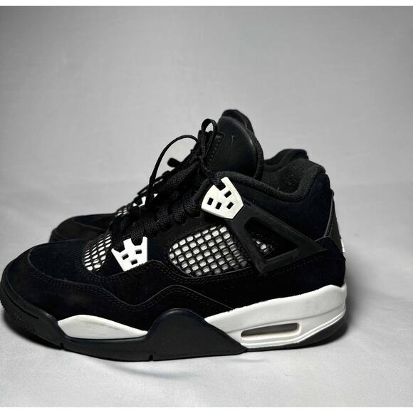 Size 6 - Nike Air Jordan 4 Retro GS White Thunder Men's Shoes - Picture 9 of 10